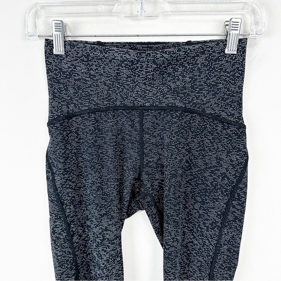 Lululemon Train Times 7/8 Pant 25" Night View White Black / Black - Picture 3 of 11